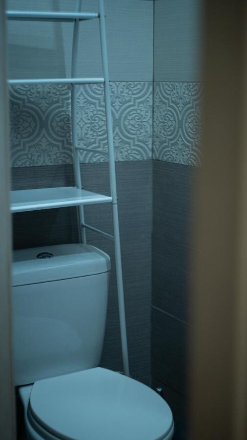 Lets Go - Apartment Tbilisi Bagian luar foto